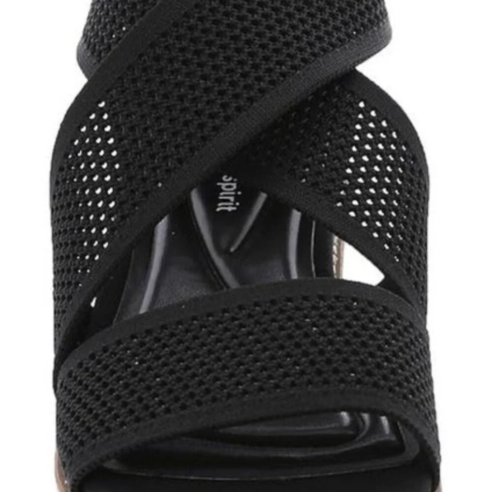 Easy Spirit msrp $79